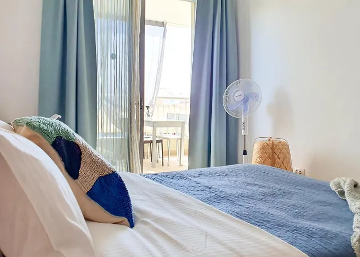 Terraza Sea & Sun بالم مار