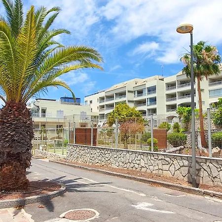 Terraza Sea & Sun بالم مار